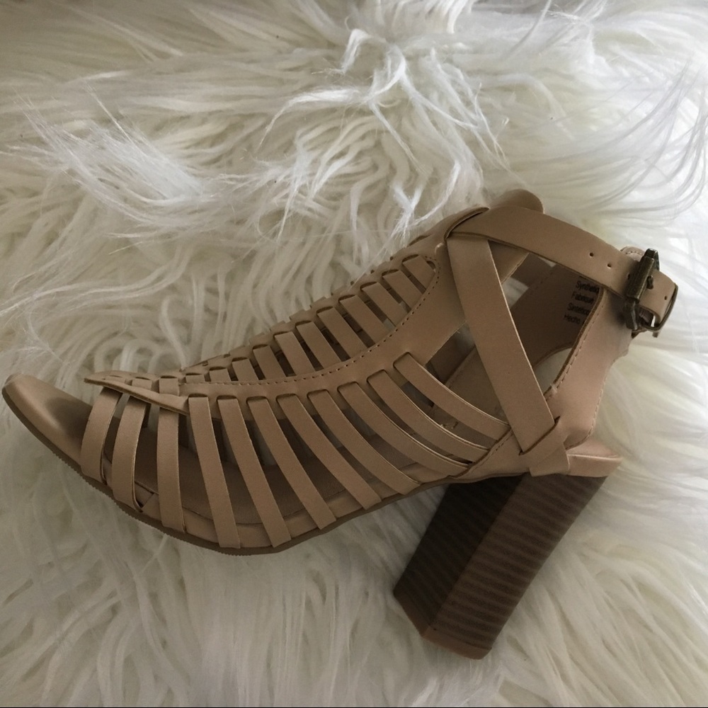 Open toed heels